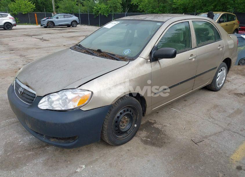 Photo 2 of 2007 Toyota Corolla CE (VIN 1NXBR32E37Z775674)