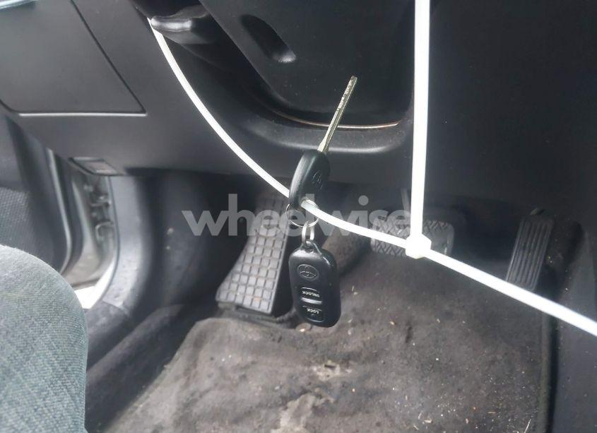 Photo 11 of 2007 Toyota Corolla S (VIN 1NXBR32E37Z801903)