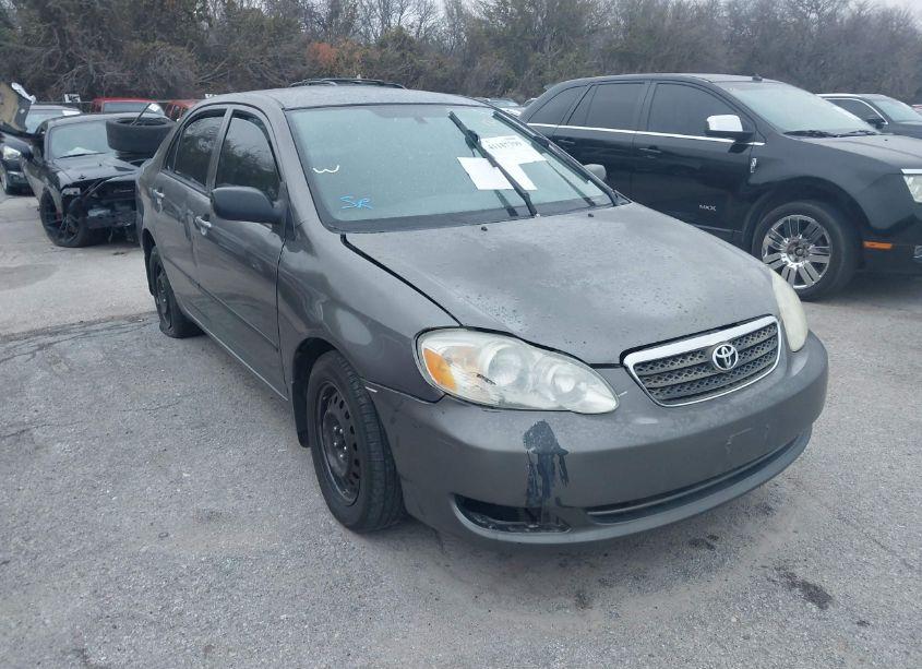 2007 Toyota Corolla CE (VIN 1NXBR32E37Z826543) main photo