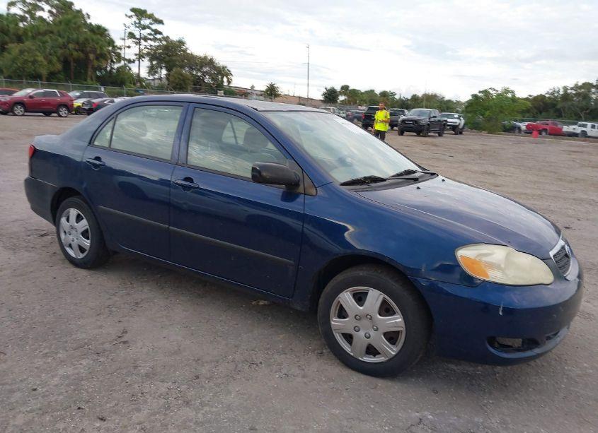 2007 Toyota Corolla CE (VIN 1NXBR32E37Z919806) main photo