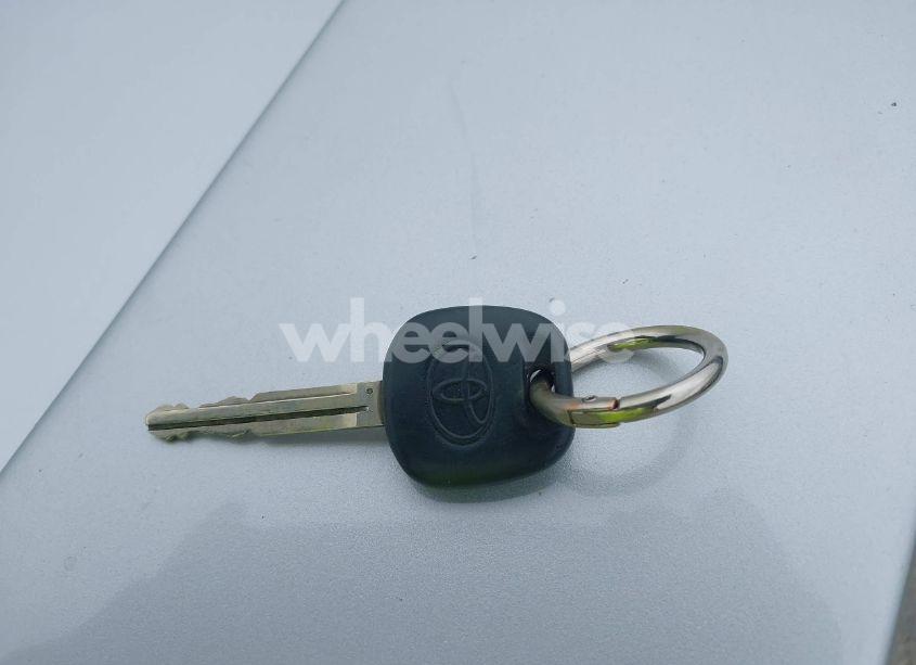 Photo 11 of 2008 Toyota Corolla S (VIN 1NXBR32E38Z004617)