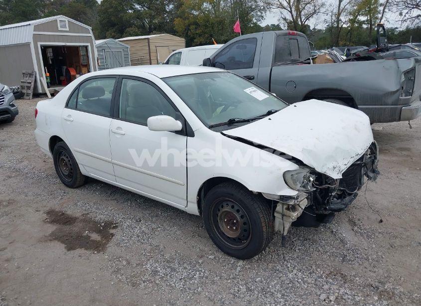 2008 Toyota Corolla LE (VIN 1NXBR32E38Z035186) main photo