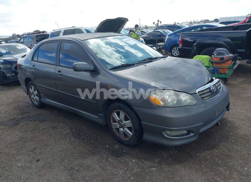 2008 Toyota Corolla S (VIN 1NXBR32E38Z977075) main photo