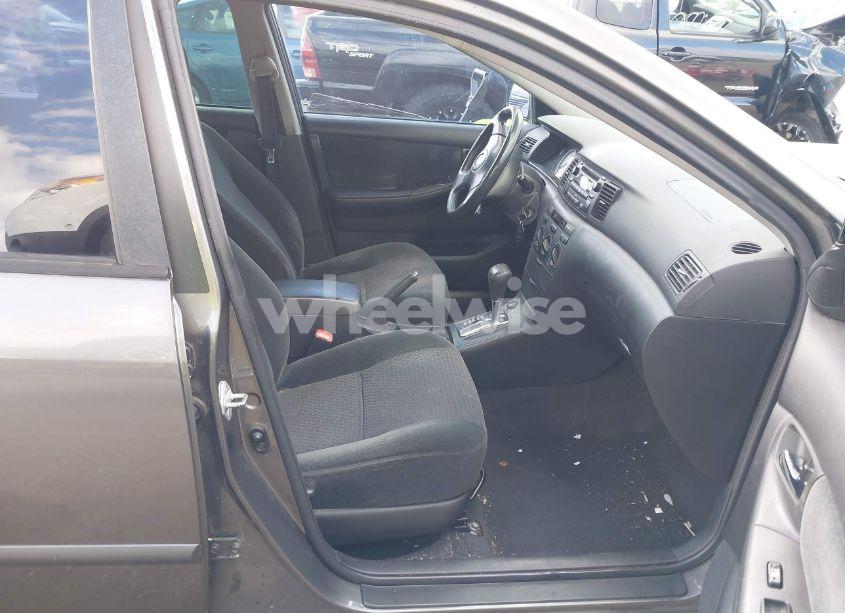 Photo 5 of 2008 Toyota Corolla S (VIN 1NXBR32E38Z977075)