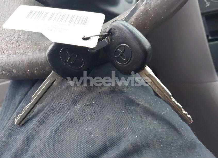 Photo 11 of 2008 Toyota Corolla CE (VIN 1NXBR32E38Z990375)