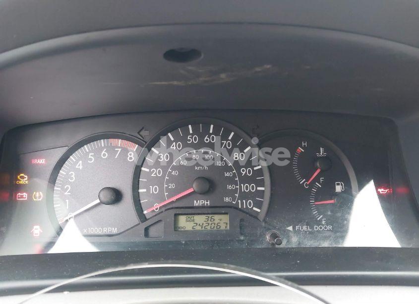 Photo 7 of 2008 Toyota Corolla CE (VIN 1NXBR32E38Z990375)