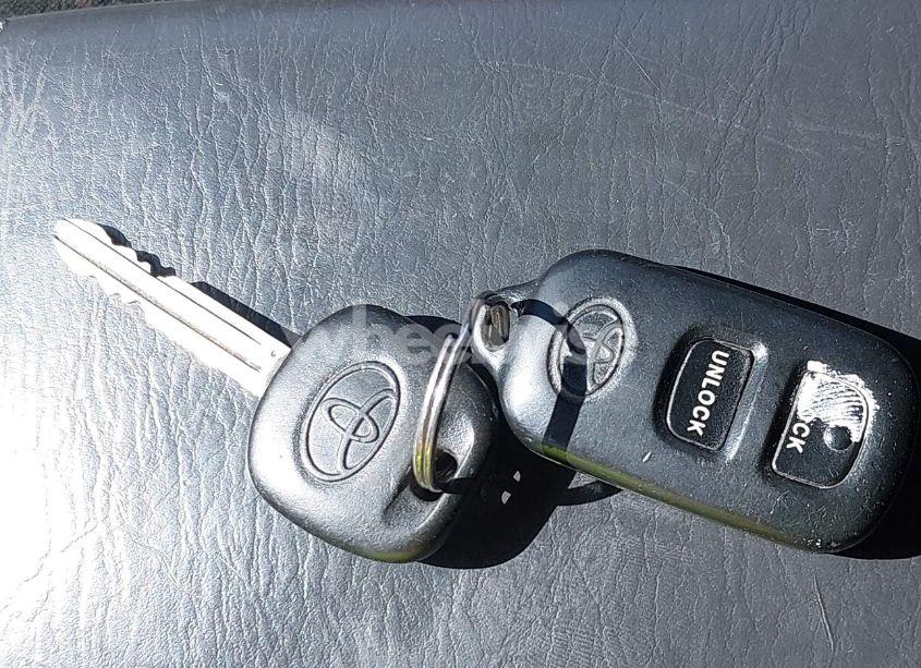 Photo 11 of 2008 Toyota Corolla S (VIN 1NXBR32E38Z998377)