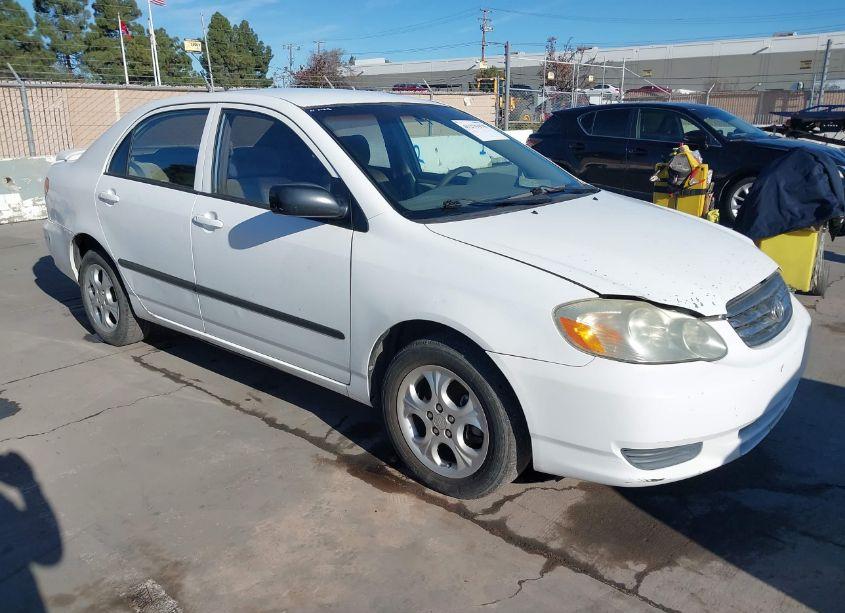 2003 Toyota Corolla CE (VIN 1NXBR32E43Z039093) main photo