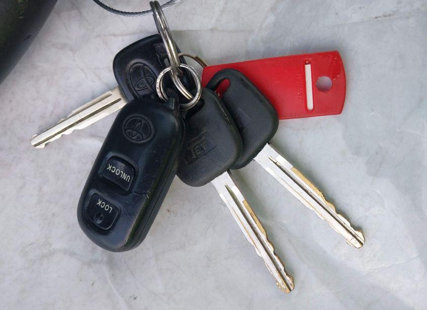 Photo 11 of 2003 Toyota Corolla CE/LE/S (VIN 1NXBR32E43Z094031)