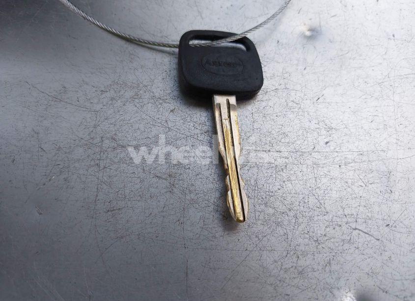 Photo 11 of 2003 Toyota Corolla LE (VIN 1NXBR32E43Z152347)