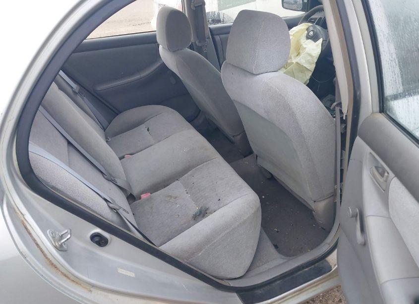 Photo 8 of 2004 Toyota Corolla CE (VIN 1NXBR32E44Z195085)