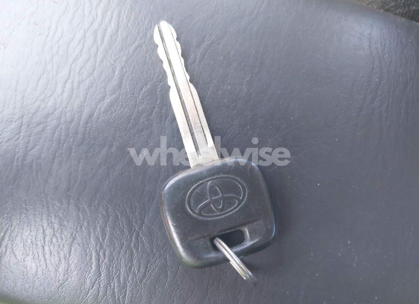 Photo 11 of 2004 Toyota Corolla S (VIN 1NXBR32E44Z213018)