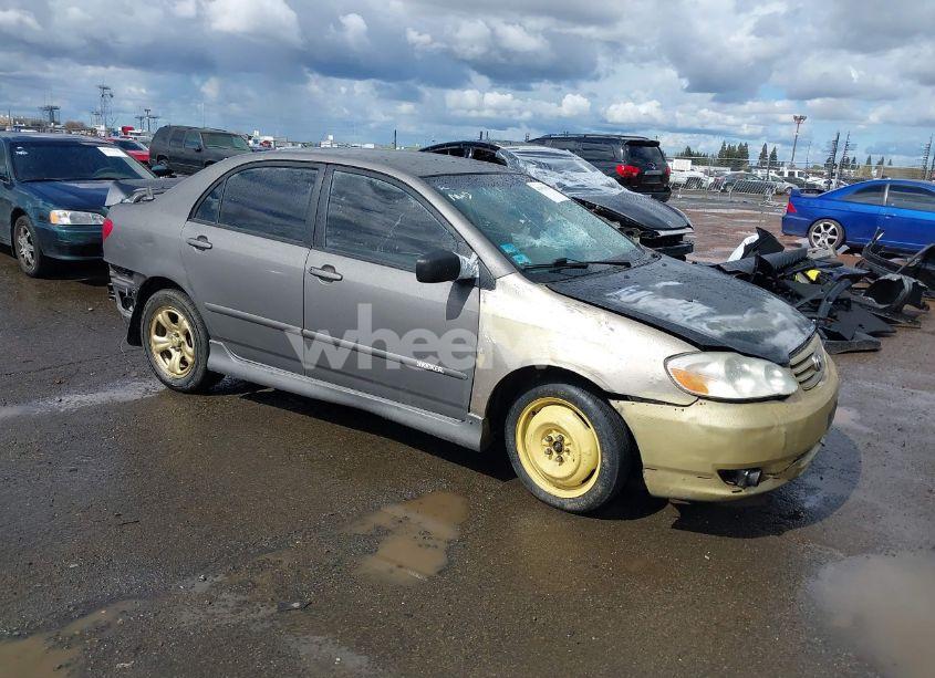 2004 Toyota Corolla S (VIN 1NXBR32E44Z254586) main photo
