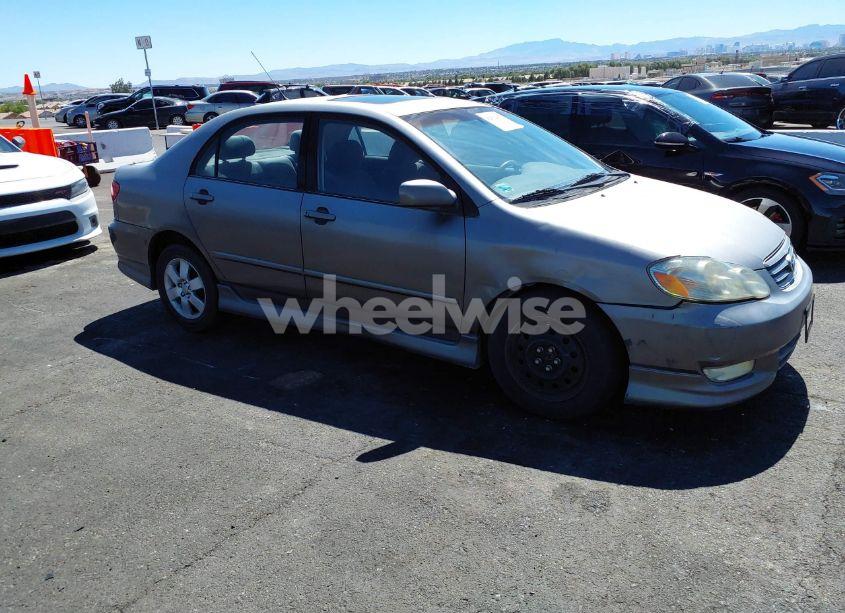 2004 Toyota Corolla S (VIN 1NXBR32E44Z283652) main photo