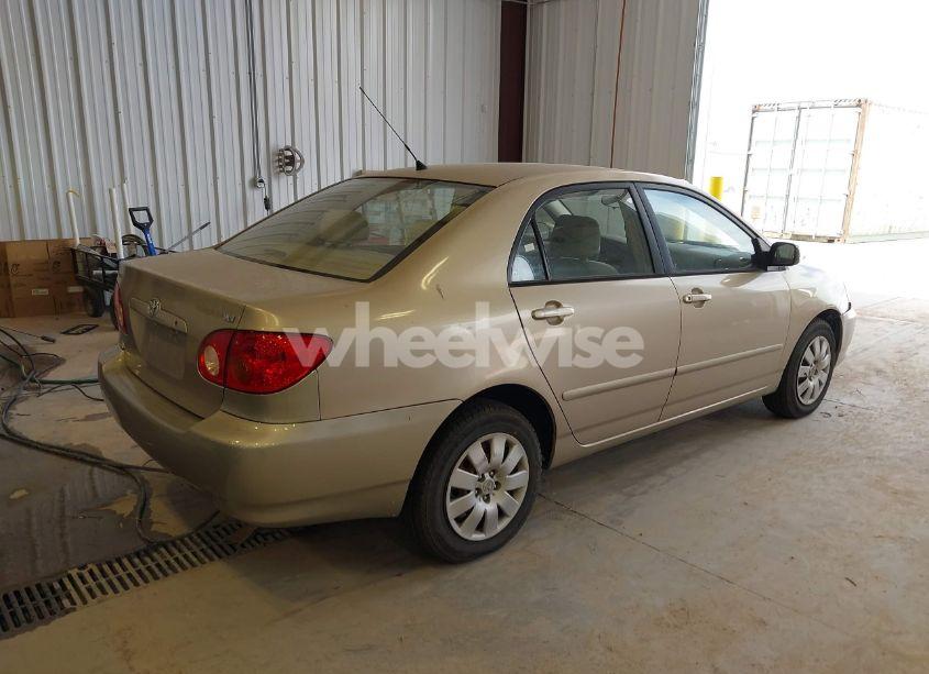 Photo 4 of 2004 Toyota Corolla LE (VIN 1NXBR32E44Z325866)