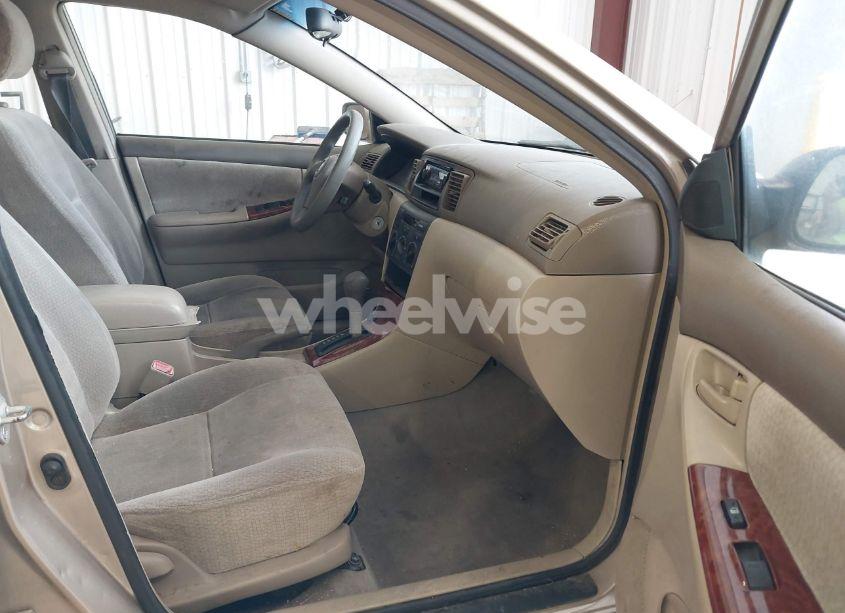 Photo 5 of 2004 Toyota Corolla LE (VIN 1NXBR32E44Z325866)