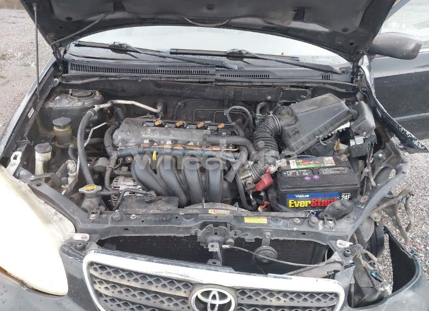 Photo 10 of 2005 Toyota Corolla CE (VIN 1NXBR32E45Z389598)