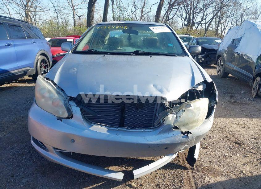 Photo 13 of 2005 Toyota Corolla CE (VIN 1NXBR32E45Z410031)