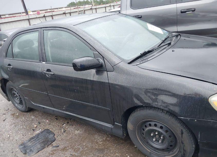 Photo 13 of 2005 Toyota Corolla S (VIN 1NXBR32E45Z421871)