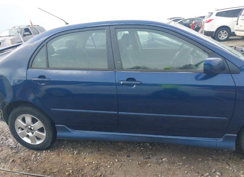 Photo 13 of 2005 Toyota Corolla S (VIN 1NXBR32E45Z458127)