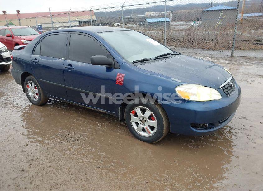 2005 Toyota Corolla CE (VIN 1NXBR32E45Z479219) main photo