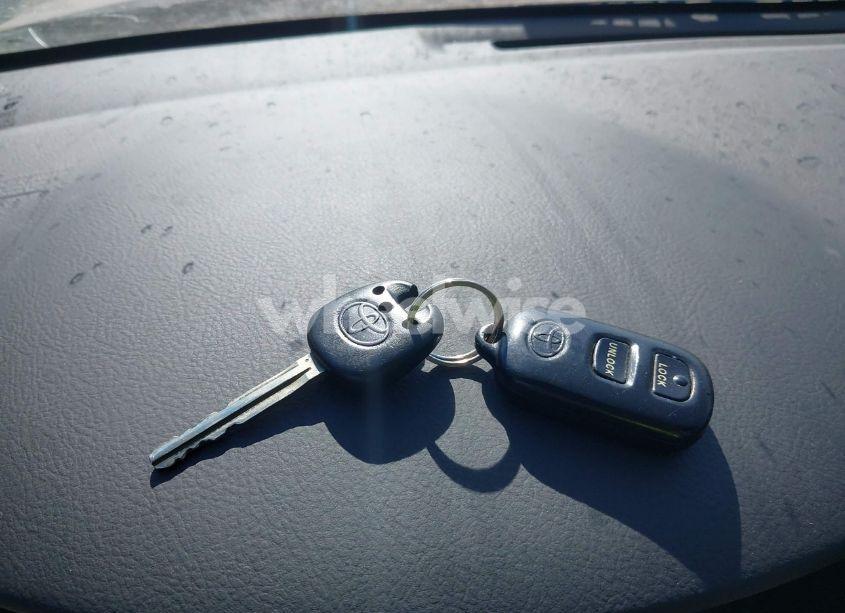 Photo 11 of 2005 Toyota Corolla S (VIN 1NXBR32E45Z512574)