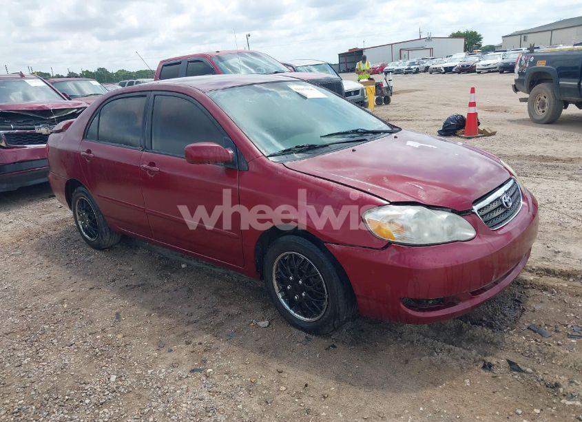 2005 Toyota Corolla LE (VIN 1NXBR32E45Z514132) main photo