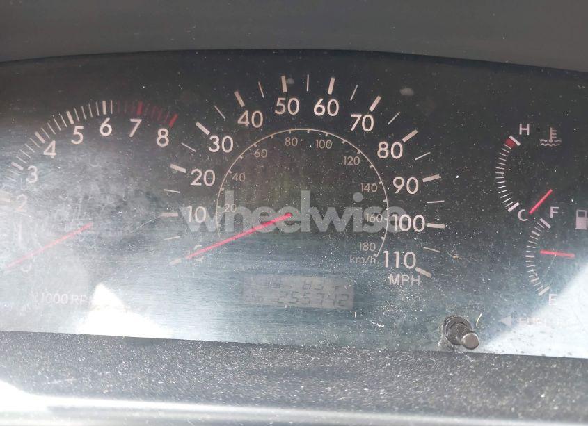 Photo 7 of 2005 Toyota Corolla LE (VIN 1NXBR32E45Z514132)