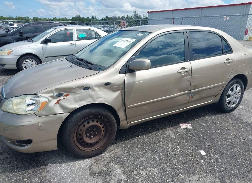 Photo 12 of 2005 Toyota Corolla LE (VIN 1NXBR32E45Z534994)