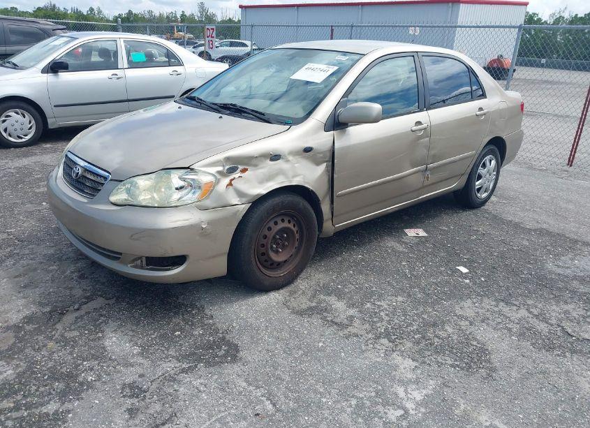 Photo 2 of 2005 Toyota Corolla LE (VIN 1NXBR32E45Z534994)