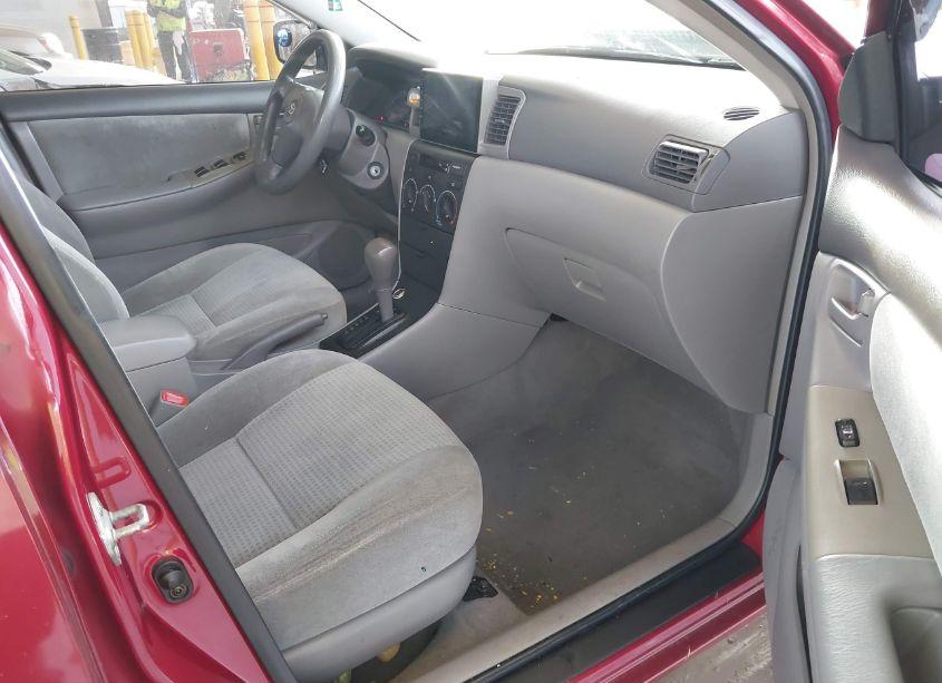 Photo 5 of 2005 Toyota Corolla CE (VIN 1NXBR32E45Z550922)