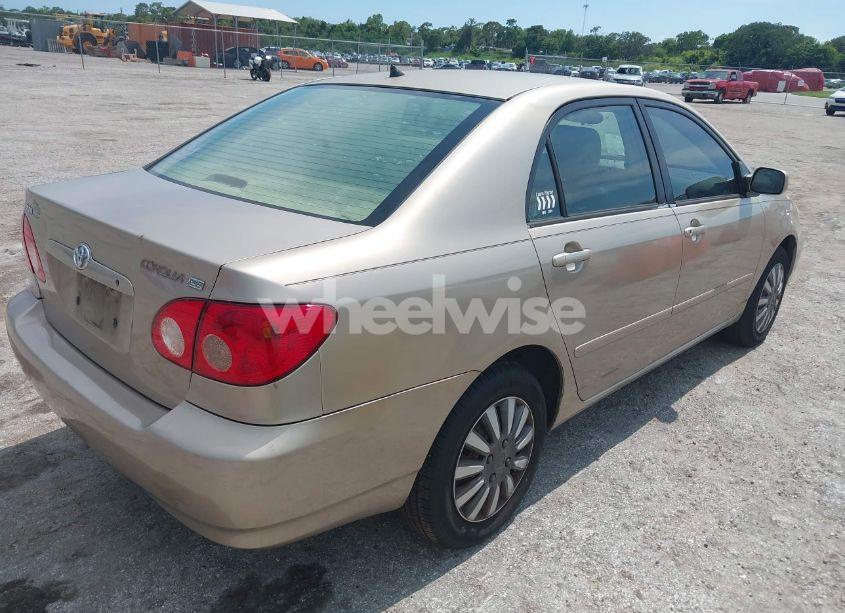 Photo 4 of 2005 Toyota Corolla LE (VIN 1NXBR32E45Z552704)