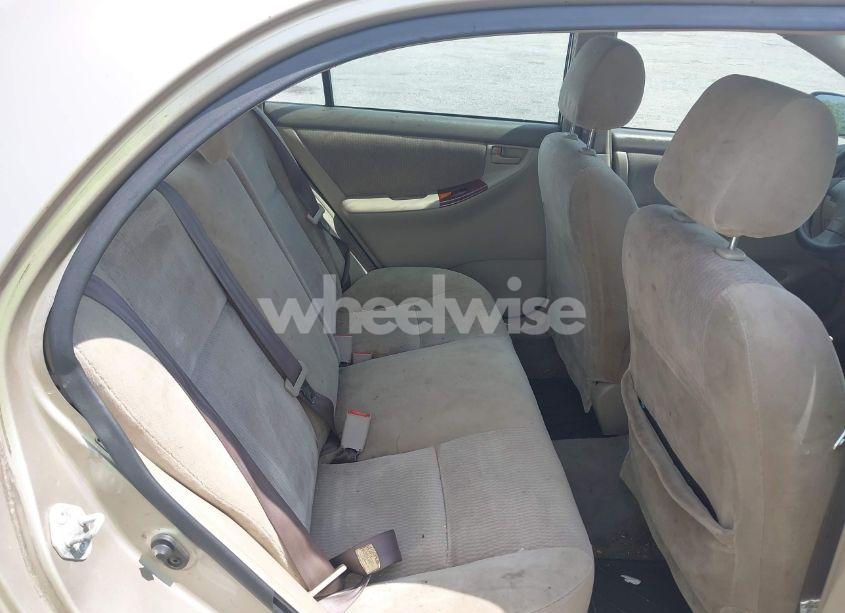 Photo 8 of 2005 Toyota Corolla LE (VIN 1NXBR32E45Z552704)