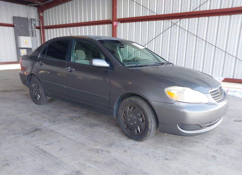 2006 Toyota Corolla LE (VIN 1NXBR32E46Z616239) main photo
