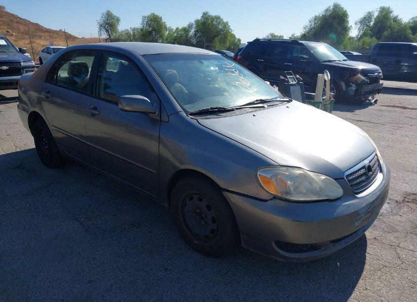 2006 Toyota Corolla LE (VIN 1NXBR32E46Z620842) main photo