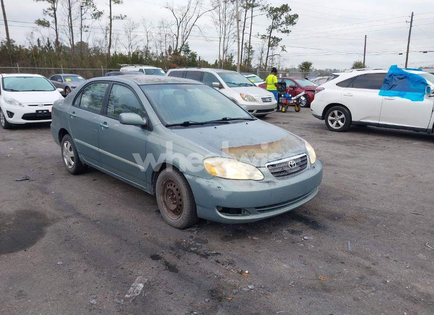 2006 Toyota Corolla LE (VIN 1NXBR32E46Z621330) main photo