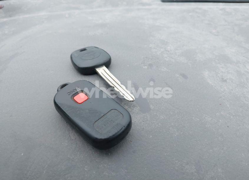 Photo 10 of 2006 Toyota Corolla LE (VIN 1NXBR32E46Z673069)