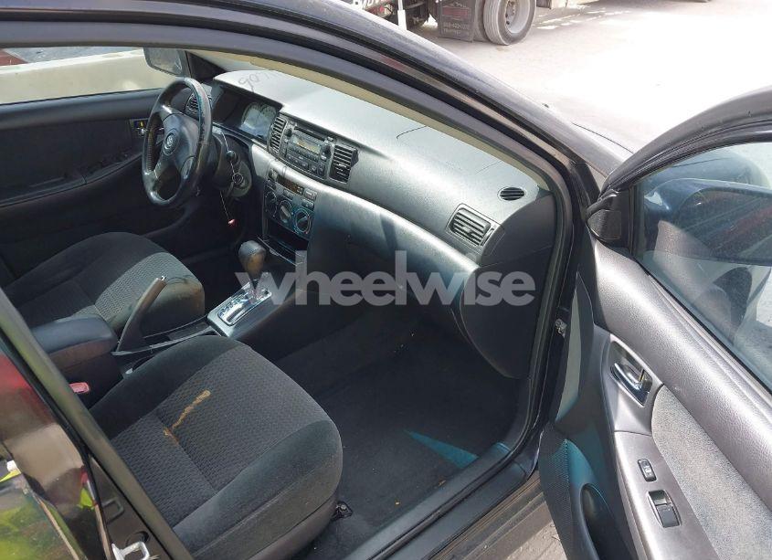 Photo 5 of 2006 Toyota Corolla S (VIN 1NXBR32E46Z687098)