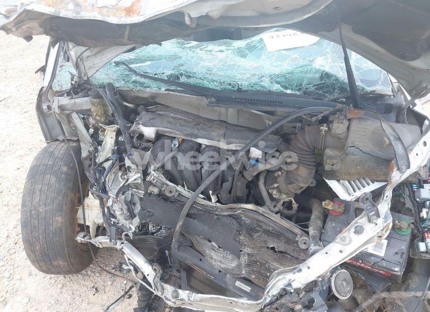 Photo 10 of 2006 Toyota Corolla CE/LE/S (VIN 1NXBR32E46Z697341)