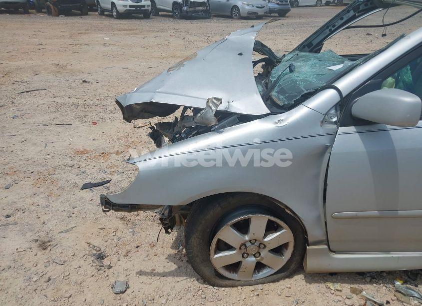 Photo 6 of 2006 Toyota Corolla CE/LE/S (VIN 1NXBR32E46Z697341)