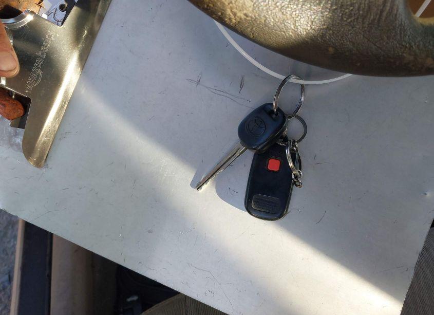 Photo 11 of 2007 Toyota Corolla LE (VIN 1NXBR32E47Z768510)