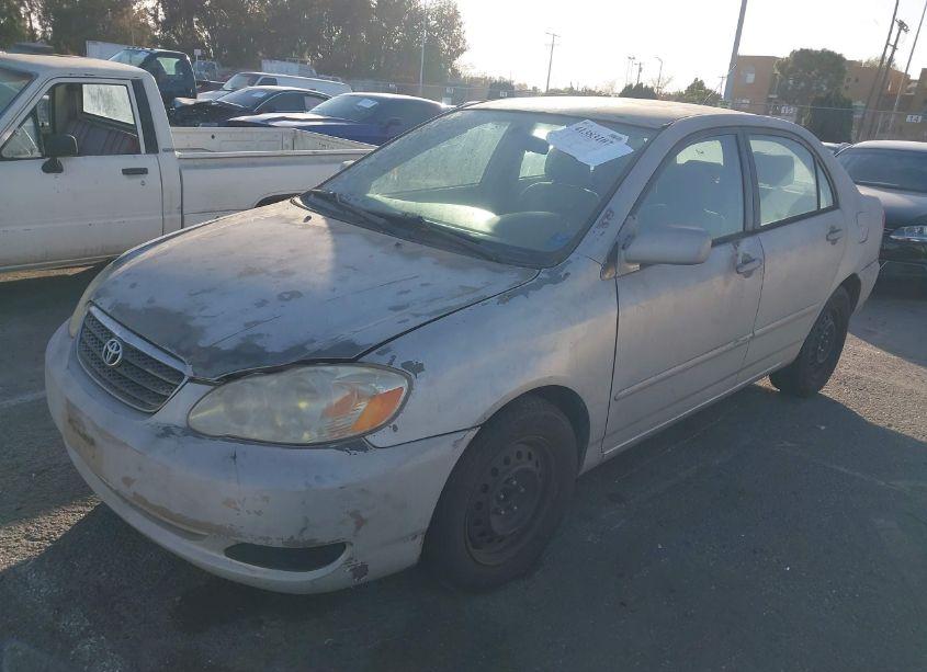 Photo 2 of 2007 Toyota Corolla LE (VIN 1NXBR32E47Z768510)