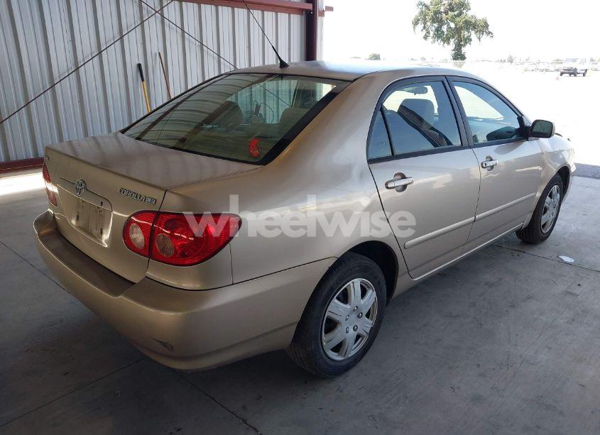 Photo 4 of 2007 Toyota Corolla LE (VIN 1NXBR32E47Z785498)