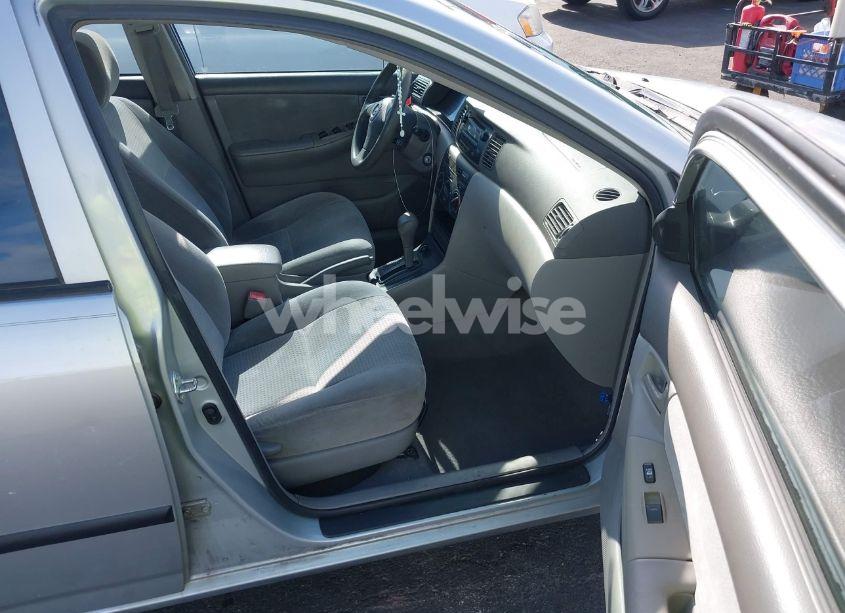 Photo 5 of 2007 Toyota Corolla CE (VIN 1NXBR32E47Z790569)