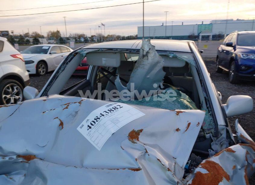 Photo 6 of 2007 Toyota Corolla LE (VIN 1NXBR32E47Z796341)