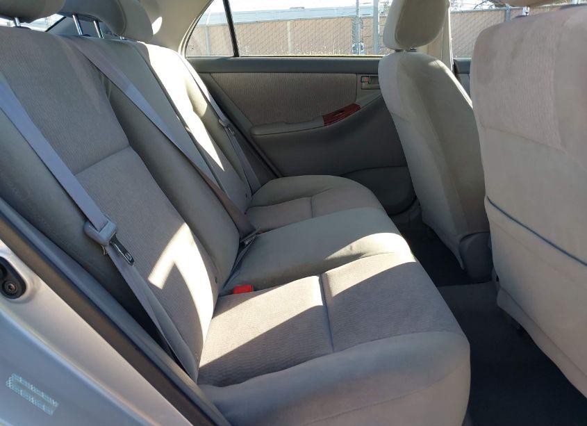 Photo 8 of 2007 Toyota Corolla LE (VIN 1NXBR32E47Z798901)