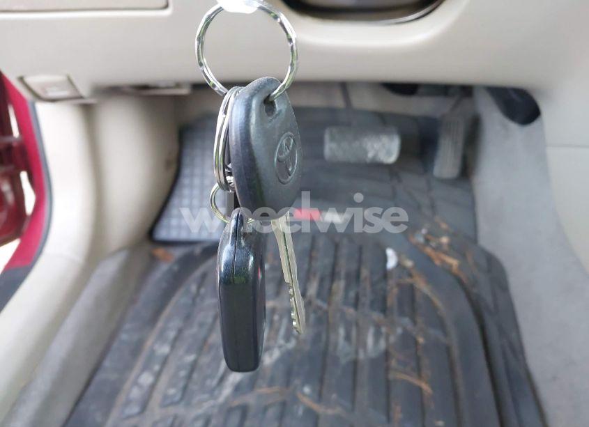 Photo 11 of 2007 Toyota Corolla LE (VIN 1NXBR32E47Z825840)