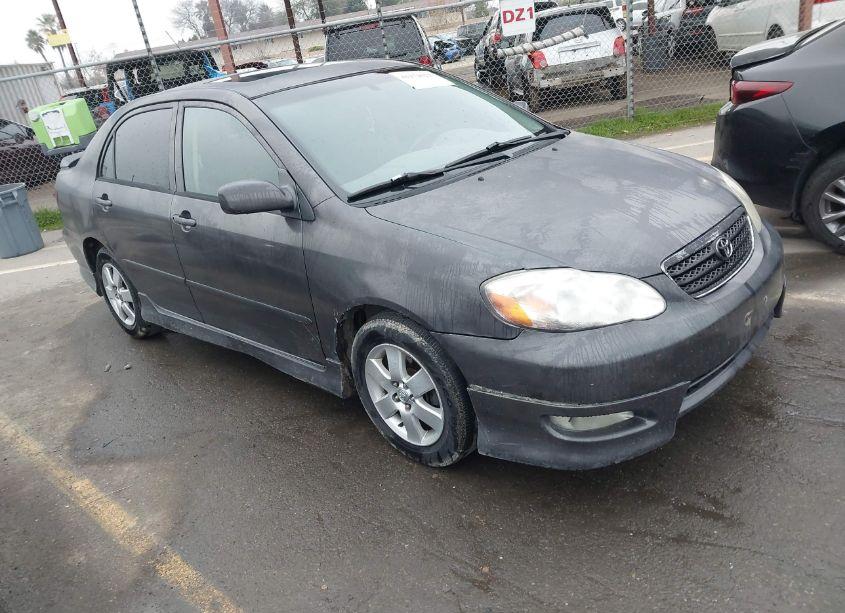 2007 Toyota Corolla S (VIN 1NXBR32E47Z842895) main photo