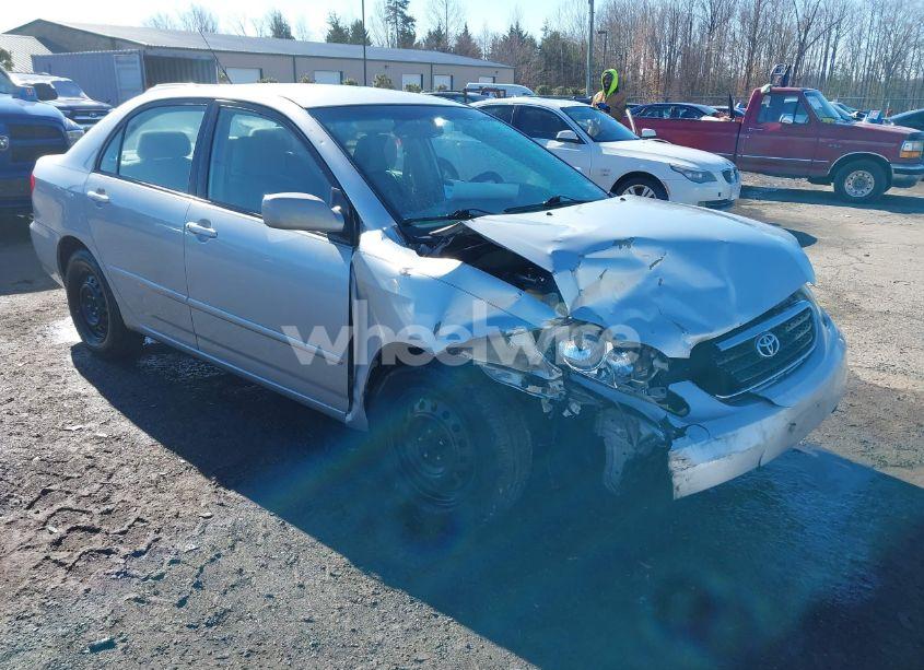 2007 Toyota Corolla LE (VIN 1NXBR32E47Z863374) main photo