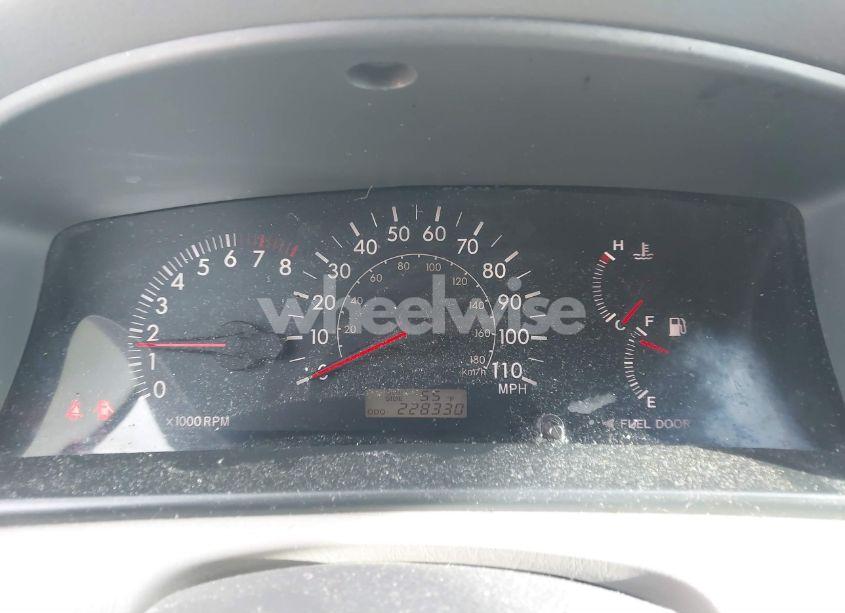 Photo 7 of 2007 Toyota Corolla LE (VIN 1NXBR32E47Z898089)